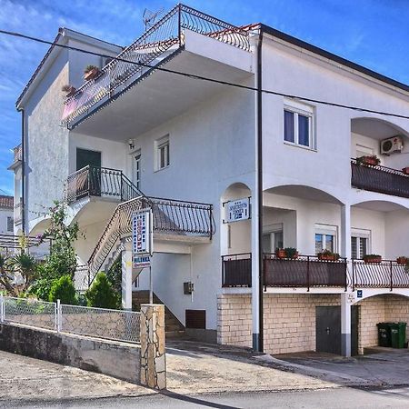 Apartments Milenka Trogir Exterior foto